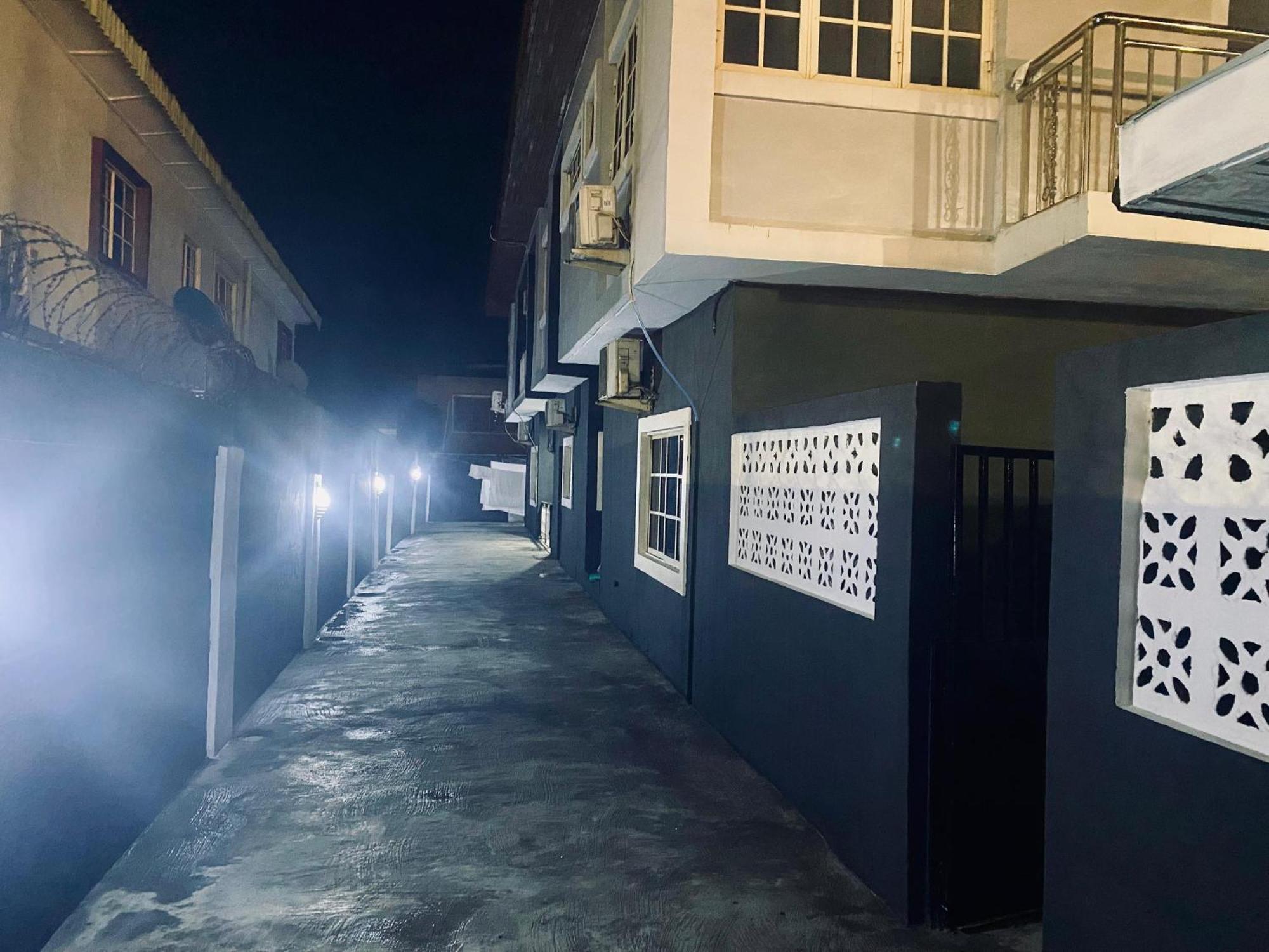 Haute Aparthotel Ikeja Eksteriør billede